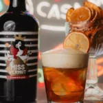 El licor mallorquí Miss Vermut, premiat com el millor del món en la categoria de semidolços